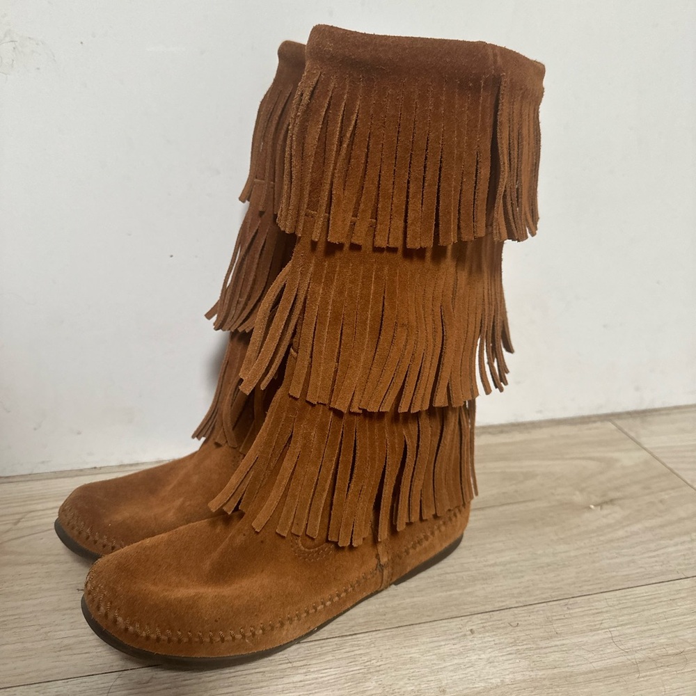 3-Layer Fringe Boot - Picture 5 of 9